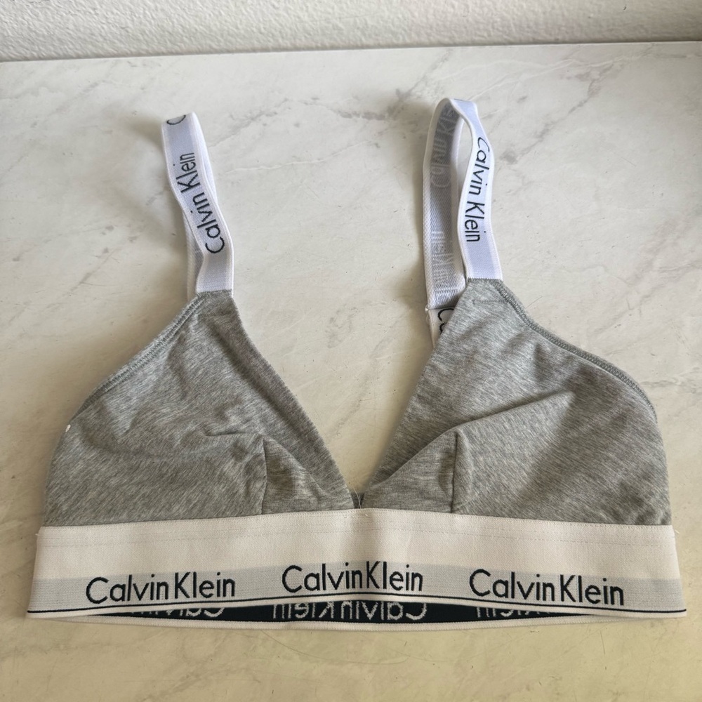 ❇️Calvin Klein Gray Bralette 2 for $22 ❇️